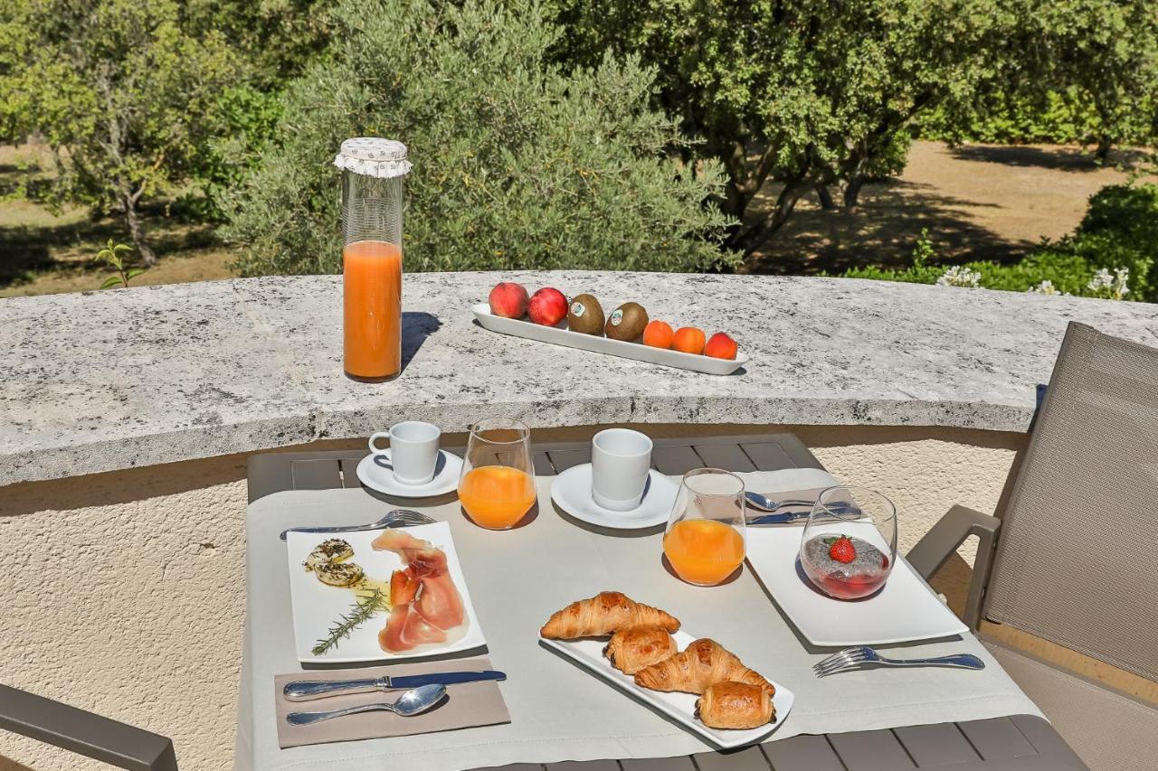 Bed and Breakfast Quintessence Provence Гульт Экстерьер фото