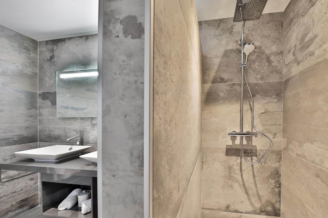 Bed and Breakfast Quintessence Provence Гульт Экстерьер фото