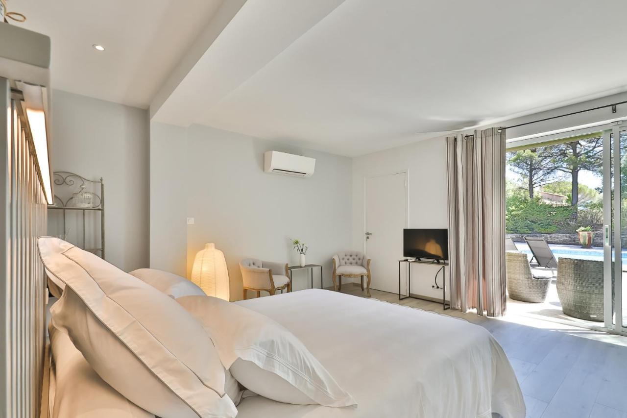 Bed and Breakfast Quintessence Provence Гульт Экстерьер фото