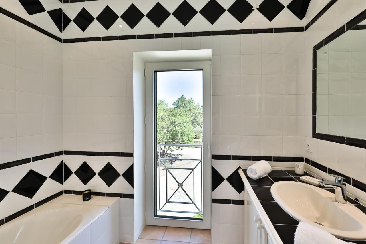 Bed and Breakfast Quintessence Provence Гульт Экстерьер фото